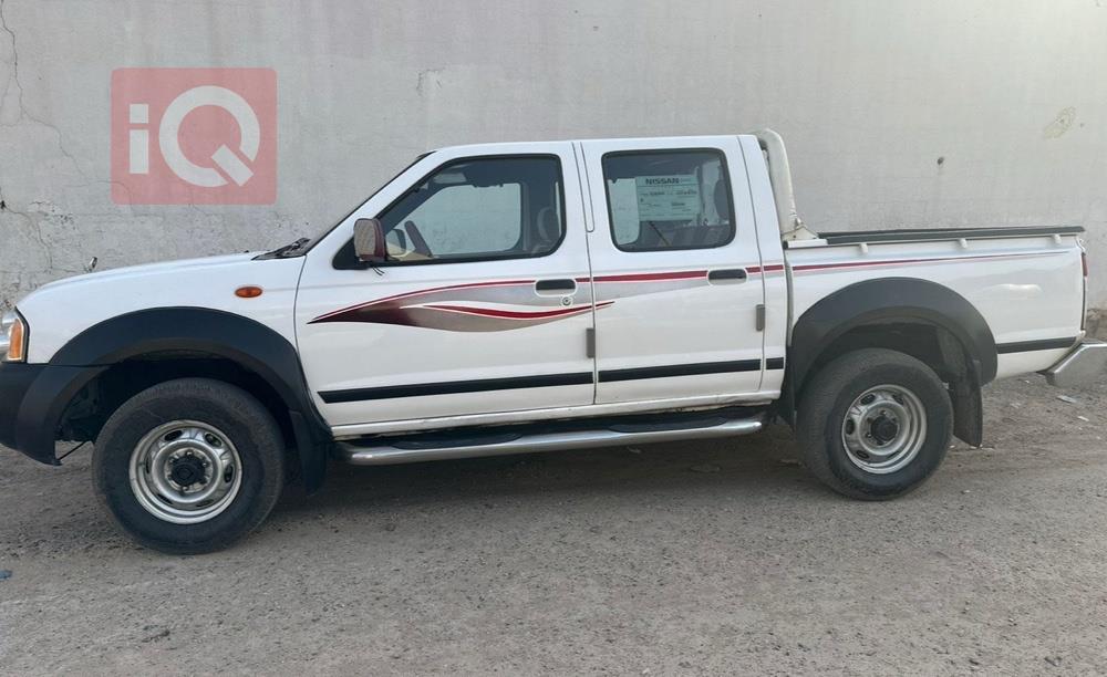 نيسان بيك اب